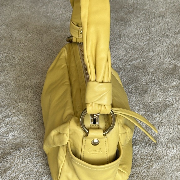Coach Sholder bag - Picture 2 of 13